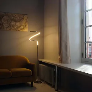 studio-1769-sainte-chapelle.hotels-rhonealpes.com/